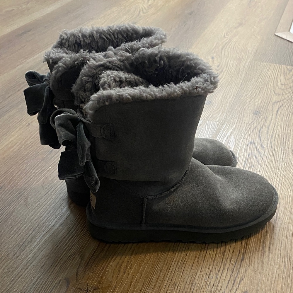 UGG Gray Winter Boots with Bows
